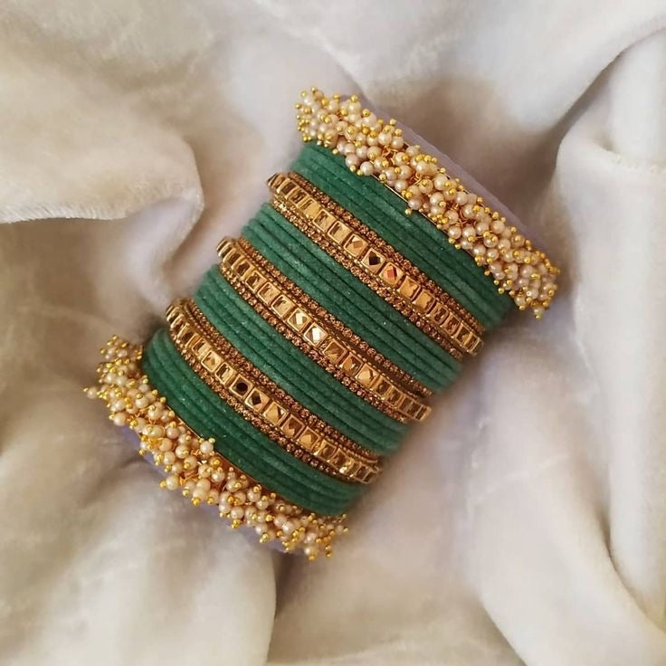 velvet Double square Karra gajra bangles choorian set - Fairyfixofficial