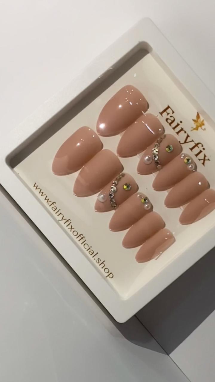 Premium Matte Acrylic Nails – Long-Lasting, Salon-Style Glam at Home - Fairyfixofficial