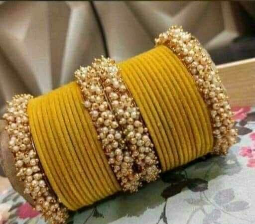 Plain Velvet Bangles choorian with gajra kara✨| Two Dozen in each set🫶🏻 - Fairyfixofficial
