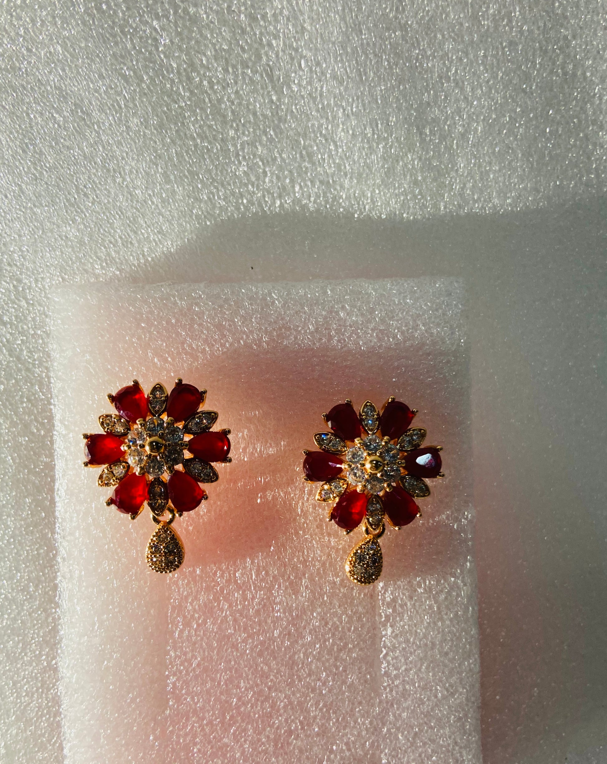 Imported Red Flower Fancy Earings – Elegant, Lightweight & Timeless! - Fairyfixofficial