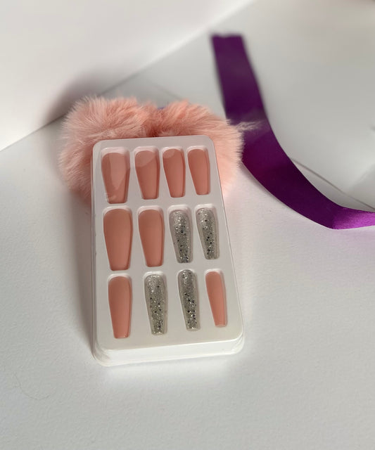 Imported Matte with Shinning Nails Combo – Long-Lasting, Salon-Style Glam at Home - Fairyfixofficial