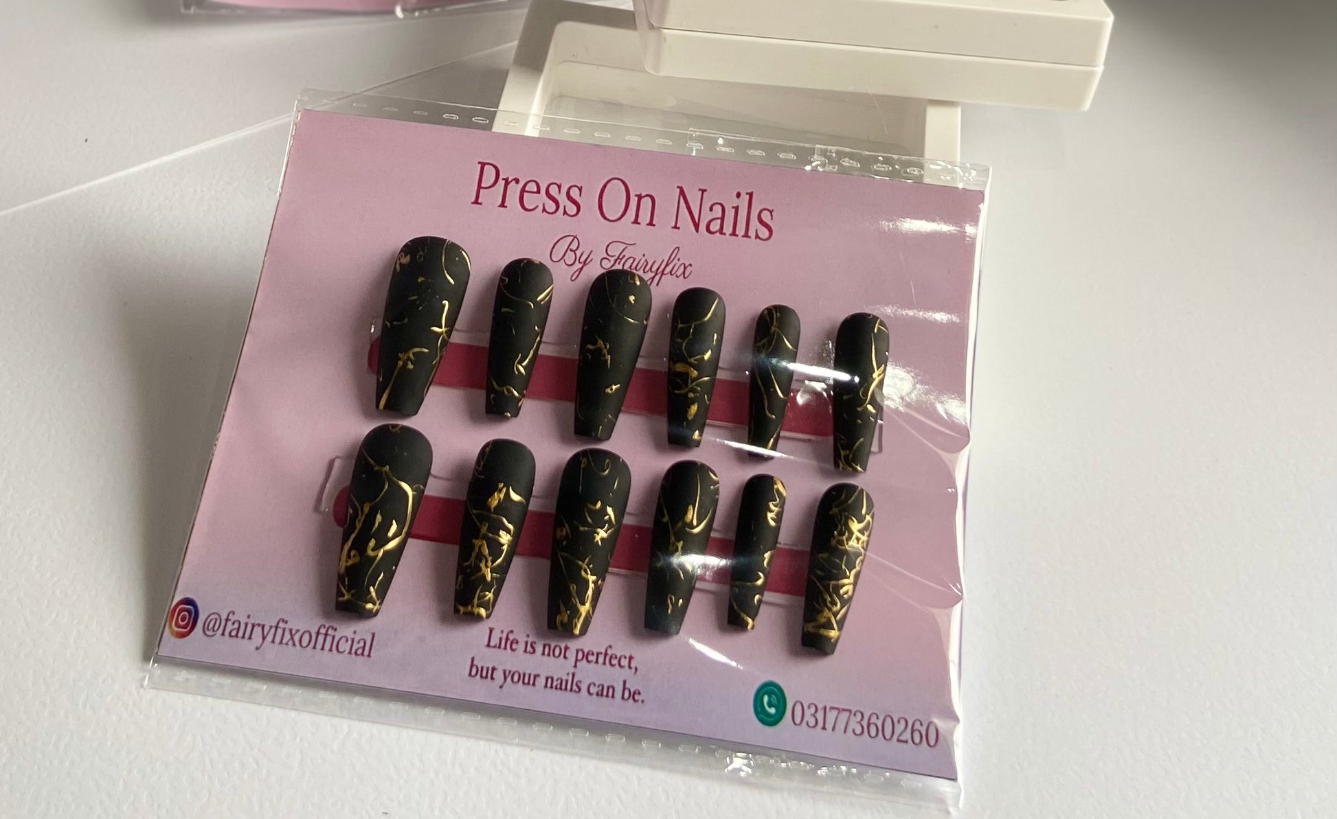 Premium Gold Pattern Korean Nails – Long-Lasting, Salon-Style Glam at Home - Fairyfixofficial