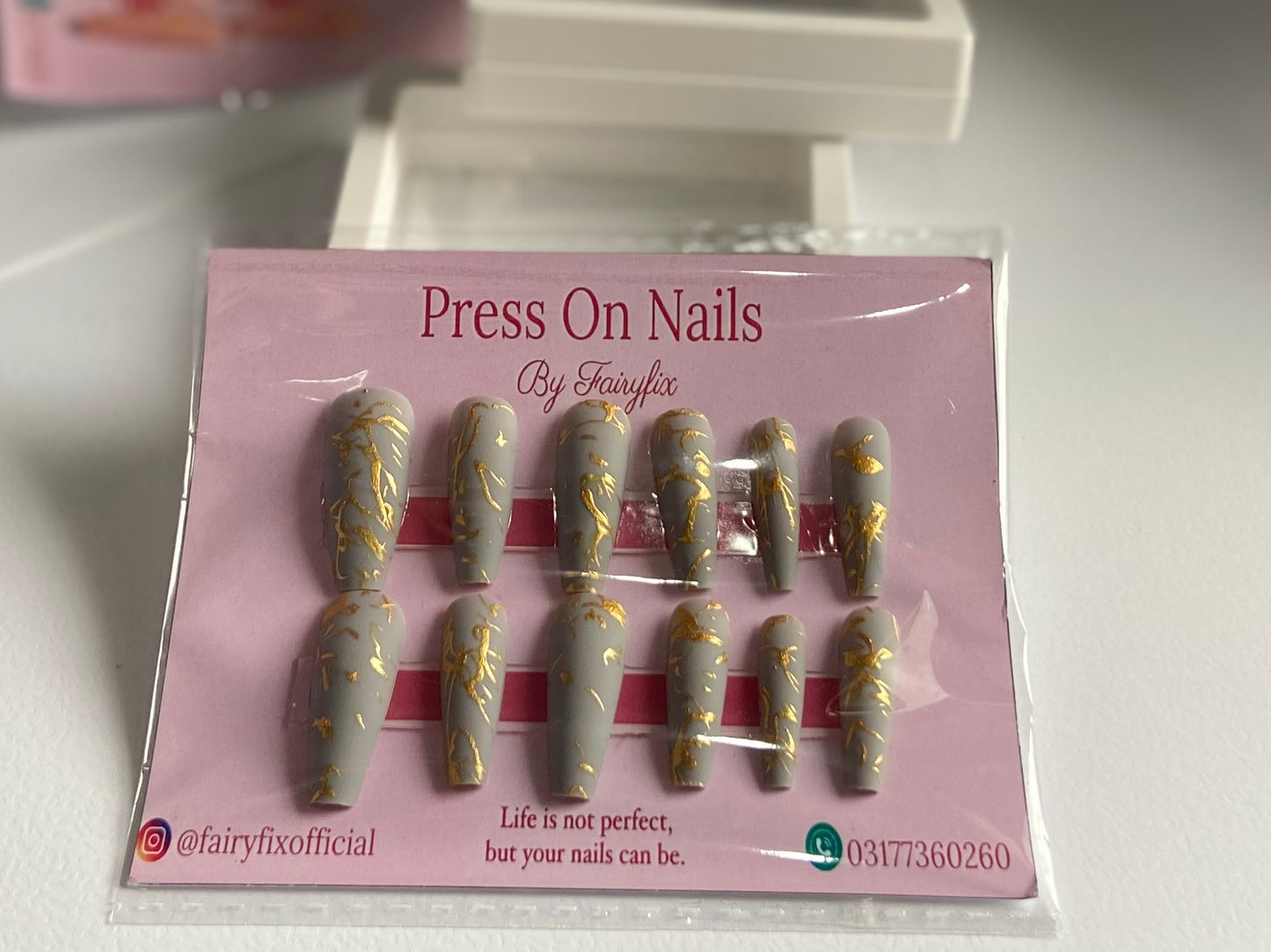 Premium Gold Pattern Korean Nails – Long-Lasting, Salon-Style Glam at Home - Fairyfixofficial