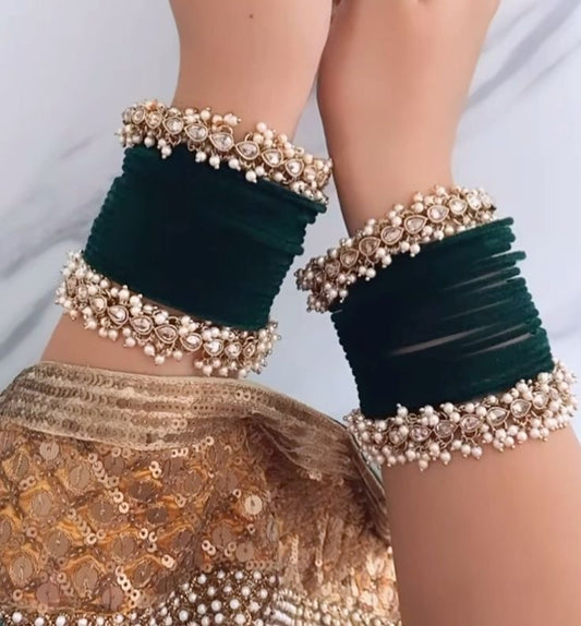 Plain Velvet Bangles choorian with gajra kara✨| Two Dozen in each set🫶🏻 - Fairyfixofficial