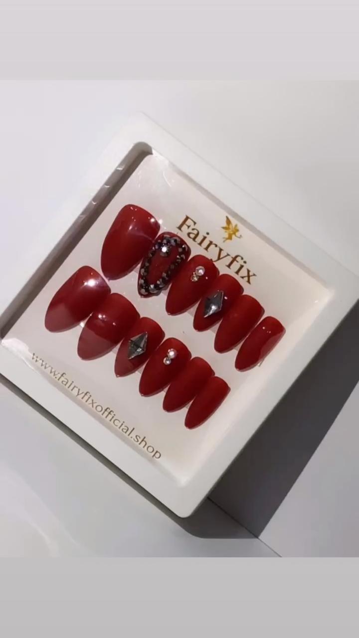 Premium Matte Acrylic Nails – Long-Lasting, Salon-Style Glam at Home - Fairyfixofficial